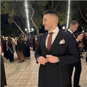 Soy Juan Ángel, estudiante y con ganas de enseñar!